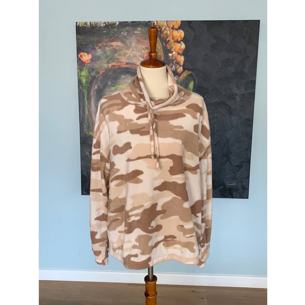 NWT Derek Heart Camouflage Long Sleeve Fleece Cowl Neck Sweater Size XL